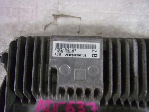 محرك ECM وحدة التحكم في المحرك LX يناسب 16-17 أكورد 37820-5A0-L24 378205A0L24 in Saudi Arabia