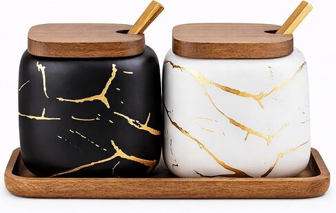 مجموعتان من برطمانات توابل من السيراميك والرخام وعاء سكر من السيراميك مع أغطية وصينية وملاعق (أبيض) in Kuwait