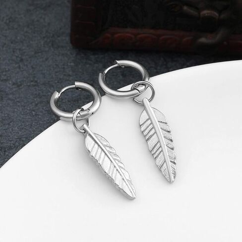 8 Paris Earring Studs Set Mixed Styles Punk Cool Skull Claw Stud Earrings Sets Fake Illusion Ear Gauge Hinged Dangle Cross Spike Hinged Hoop Earrings Tunnel Plugs in Saudi Arabia