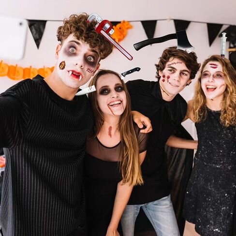 6 قطع من عصابة رأس سكين الهالوين - سكين بلاستيكي، فأس، منجل، مفتاح ربط، مطرقة وحقنة ملحقات مخيفة لحفلة تنكرية زومبي، دعامات الهالوين مع 30 قطعة من ملصقات الوشم المؤقت للهالوين in Kuwait