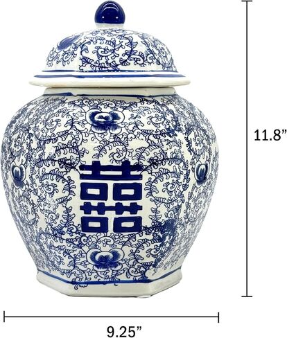 برطمان زنجبيل من السيراميك والبورسلين باللونين الأزرق والأبيض مقاس 35.56 سم من Galt International، مزهرية على شكل جرة ديكور منزلي من Galt International in Kuwait