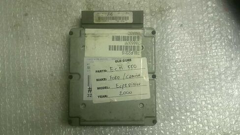 وحدة التحكم الإلكترونية للمحرك ECM MT تناسب 00 Focus 98AB-12A650-ZF 98AB12A650ZF in Saudi Arabia