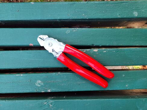 كماشة احترافية للخدمة الشاقة (مع 3/8 حلقات خنزير غير قابلة للصدأ) in Kuwait