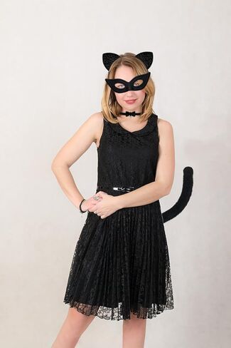 Cat Costume Cat Ear Necklace and Short VersionTail with Black Mask for Girls Women Cosplay Costome for Halloween in Saudi Arabia