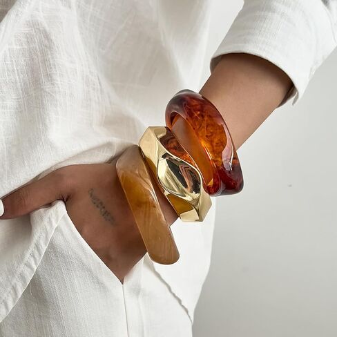 مكتنزة الراتنج الإسورة سوار مجموعة الذهب لهجة بيان الاكريليك أساور للنساء 3 قطعة واسعة الكفة مجوهرات تكويم الأساور الجريئة in Kuwait