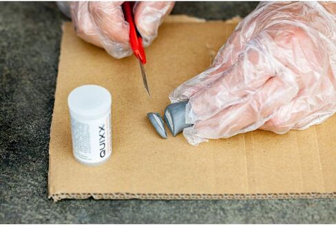 طقم إصلاح عجلة حافة QUIXX، أسود، إصلاح خدوش العجلة وكبح الطفح الجلدي، حشو ألومنيوم سائل مكون من مكونين مع طلاء أسود in Kuwait