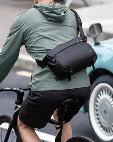 حقيبة كروس للرجال من مارك رايدن، حقيبة حبال سعة 6 لتر وحقيبة كتف مع إبزيم دوار مغناطيسي، حقيبة مراسلة مقاومة للماء تناسب جهاز iPad مقاس 10 بوصات، خفيفة الوزن للصالة الرياضية، والعمل، وركوب الدراجات، والسفر، والمشي لمسافات طويلة، والتنقل in Kuwait