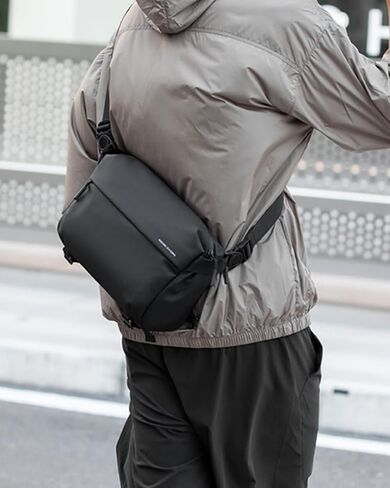 حقيبة كروس للرجال من مارك رايدن، حقيبة حبال سعة 6 لتر وحقيبة كتف مع إبزيم دوار مغناطيسي، حقيبة مراسلة مقاومة للماء تناسب جهاز iPad مقاس 10 بوصات، خفيفة الوزن للصالة الرياضية، والعمل، وركوب الدراجات، والسفر، والمشي لمسافات طويلة، والتنقل in Kuwait