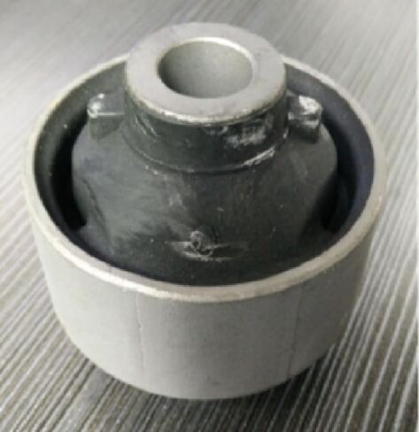 1 قطعة بطانة تعليق OEM 48655-06030 48655-07020 48655-33030 in Saudi Arabia