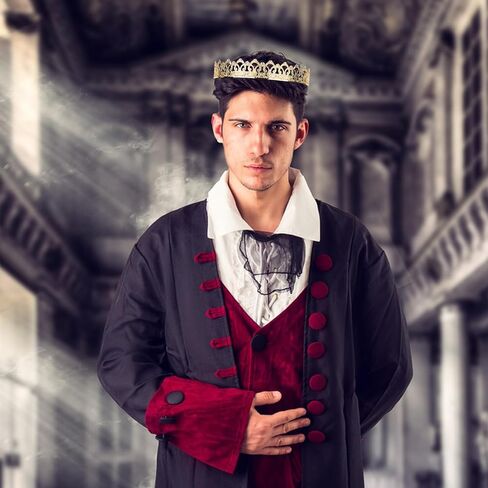 تاج الملك الذهبي في العصور الوسطى وتيجان الأمير للرجال، تاج ذهبي لعيد الميلاد، هدايا لحفلات الهالوين للرجال in Kuwait