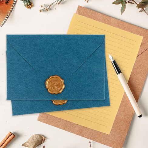 مجموعة قرطاسية مع مظاريف مقاس 5 × 7، مظاريف ذاتية الغلق مقاس A7 مخملية الملمس لدعوات الزفاف ورسائل الحب، تتضمن 120 جرامًا من ورق الحروف اللؤلؤية وملصقات ذهبية، باللون الأبيض العاجي ﻿ in Kuwait