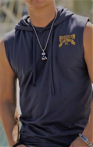 مجموعة قلادة وسلسلة من قفازات الملاكمة البورتوريكية الكبيرة من Papiichulo (أسود وفضي) in Kuwait