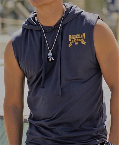 مجموعة قلادة وسلسلة من قفازات الملاكمة البورتوريكية الكبيرة من Papiichulo (أسود وفضي) in Kuwait