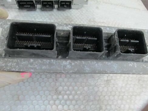 Engine ECM Control Unit 6.8L 05 Compatible with Ford E-Serie Van 5C2A-12A650-CFB 5C2A12A650CFB in Saudi Arabia