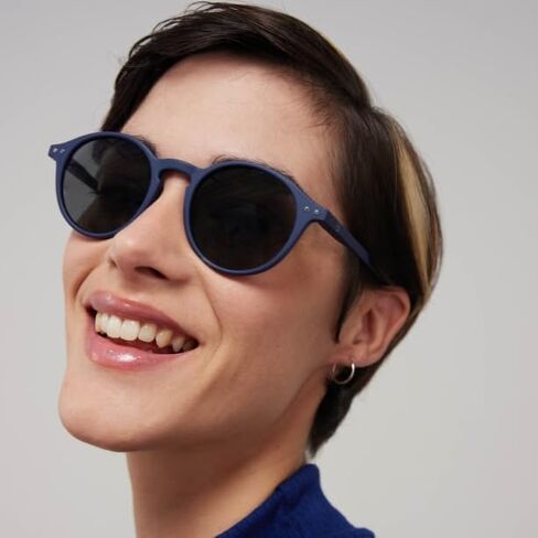 نظارات شمسية Izipizi #D Sun The Iconoic باللون الأزرق الداكن، مقاس واحد in Kuwait