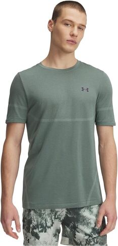 أكمام قصيرة بدون خياطة من UnderArmour in Saudi Arabia
