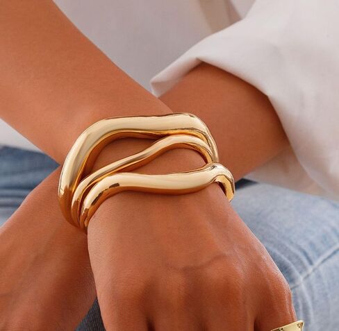 Chunky Gold Bangle Bracelets Set for Women Stackable Cuff Bracelets Irregular Stack Open Wide Bangle Ring Set Geometri Minimalist Jewelry Set in Saudi Arabia