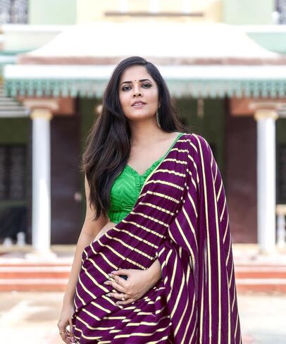 Textile Women's Dola Silk Foil Printed Saree With Unstitched Blouse Piece (T Wine) in Kuwait