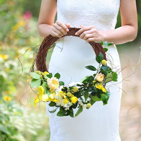 GNIEMCKIN 8 Pack 10 Inch Natural Grapevine Wreaths, Vine Branch Wreath, Grapevine Garland for DIY Crafts and Christmas Decorations, Ideal for Indoor and Outdoor Use in Saudi Arabia