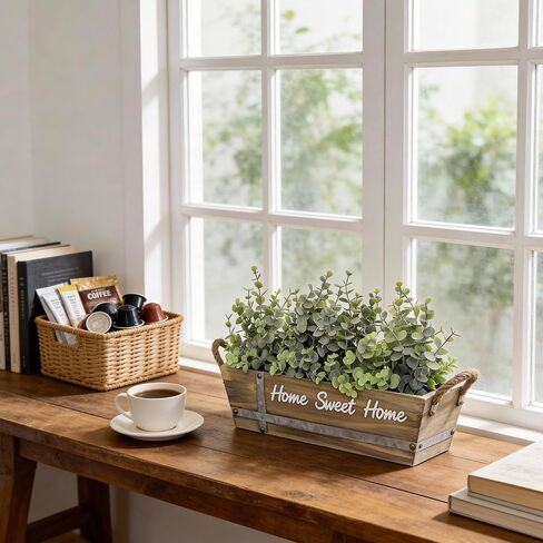 قطعة مركزية لطاولة الأوكالبتوس الصناعية في صندوق خشبي، ترتيب خضرة صناعية مع لافتة "Home Sweet Home"، مقابض من حبال الجوت، ديكور منزلي ريفي للمزرعة in Kuwait