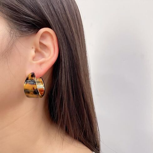 Leopard Print Oval Wide Chunky Hoop Earrings for Women Dainty Simple Acrylic Brown Huggie Hoops Fashion Trendy Jewelry for Her Bff Party in Saudi Arabia