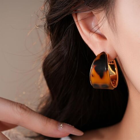 Leopard Print Oval Wide Chunky Hoop Earrings for Women Dainty Simple Acrylic Brown Huggie Hoops Fashion Trendy Jewelry for Her Bff Party in Saudi Arabia