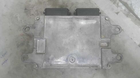 Engine ECM Control Module 2.5L Fits 2011 11 Compatible with Mazda 3 L5E9 18 881B L5E918881B in Saudi Arabia
