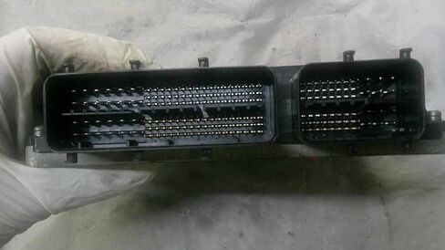 وحدة التحكم في المحرك ECM 2WD تناسب 09-10 متوافقة مع Toyota RAV4 89661-0R091 896610R091 in Saudi Arabia