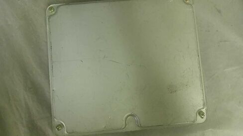 Engine ECM Control Module GT 1ZZFE Engine 03-05 CELICA 89661-2G380 896612G380 in Saudi Arabia
