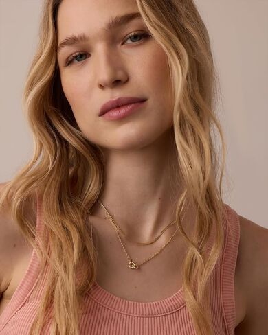 Crew Interlocking Necklace in Saudi Arabia
