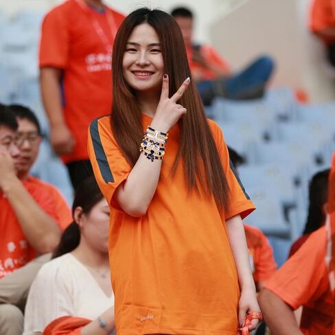 أساور بيسبول مطرزة بيوم اللعبة للنساء والجنسين إكسسوارات رياضية مجموعة مجوهرات مكونة من 7 قطع قابلة للتكديس قابلة للتمدد وقابلة للتعديل من سبيكة هدايا لهدايا عيد الفصح برتقالي أزرق in Kuwait