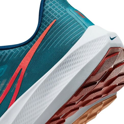 NIKE Air Zoom Pegasus 39, Men's Trainers, Spruce Lt Crimson Valerian, Size 44 EU in Saudi Arabia
