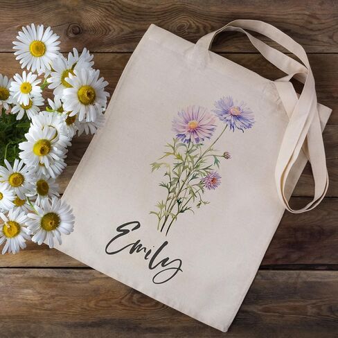 حقيبة يد نسائية مخصصة تحمل الاسم وزهرة الميلاد، مقاس 16 × 15، 12 زهرة، اقتراح وصيفة العروس، التقاعد in Kuwait