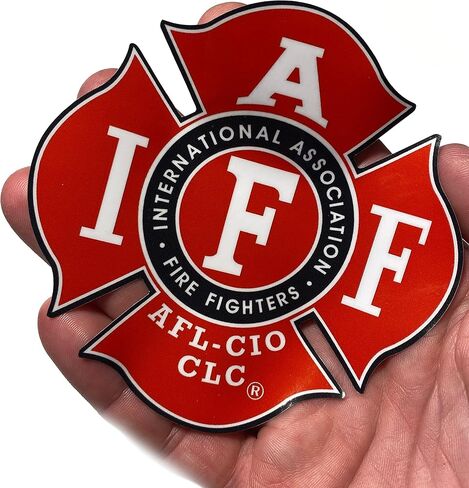 ملصق النافذة المصنوع من الفينيل باللون الأحمر الحقيقي لرجال الإطفاء من الاتحاد الدولي لكرة القدم (IAFF) مقاس 4 بوصات in Kuwait