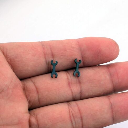 أقراط مفتاح ربط ميكانيكي صغيرة، من الفولاذ المقاوم للصدأ، زوجين، هدية لطيفة لمهندس الأدوات in Kuwait