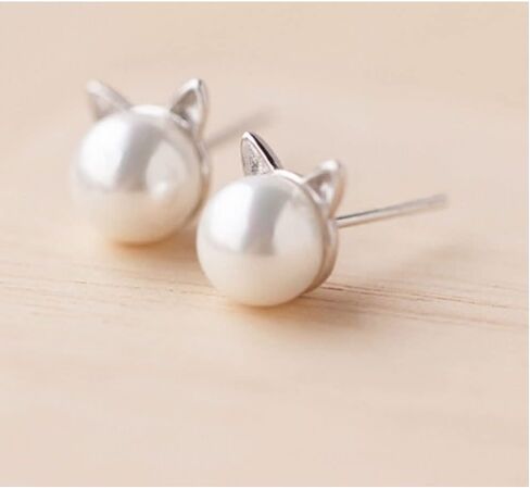 925 Sterling Silver Pearl Cat Stud Earring for Women Girls Minimalist Cute Cat Earring Dainty Tiny Cat Earrings Small Cat Studs Earrings Ear Animal Earrings Jewelry Birthday Friendship Gift in Saudi Arabia