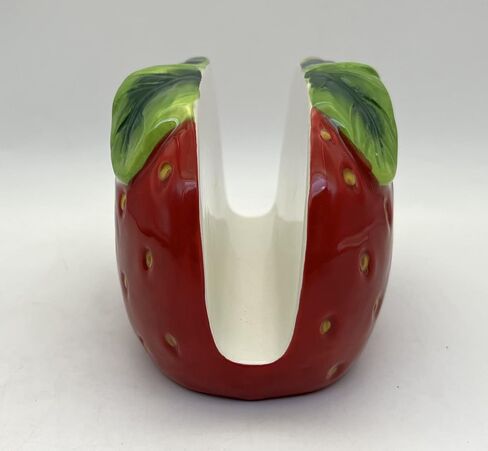 ACK 3D Strawberry Napkin Holder in Saudi Arabia