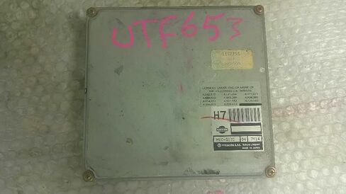 1998 98 Infiniti Q45 Engine ECM Electronic Control Module MEC-G170 D4 MECG170D4 in Saudi Arabia