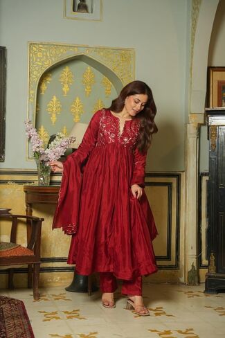 Women's Viscose Upada Anarkali Kurta with Pants and Dupatta in Saudi Arabia