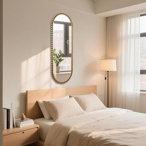 مرآة مثبتة على الحائط بطول كامل بيضاوي مقاس 20 بوصة × 53 بوصة، إطار معدني مطرز بالذهب العتيق، مرآة حائط كبيرة مزخرفة، معلقة رأسية أو أفقية، مدخل طويل، غرفة النوم، غرفة المعيشة in Kuwait