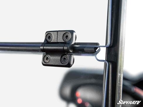 SuperATV Corsa Blue E-Z-GO Express S حاجب أمامي قابل للطي، 1/4 بوصة بولي كربونات مقاوم للخدش أقوى 250 مرة من الزجاج، محمي بطبقة صلبة بصرية XR، شفاف، بدون فتحة تهوية in Saudi Arabia