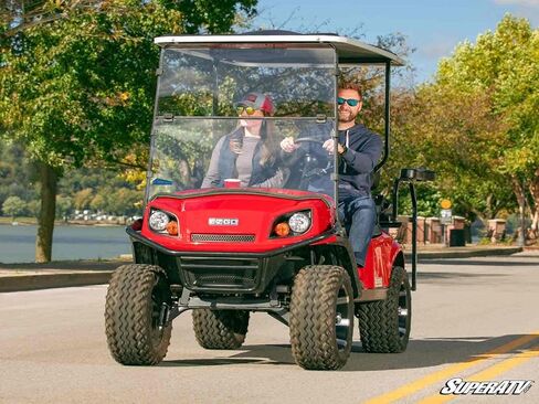 SuperATV Corsa Blue E-Z-GO Express S حاجب أمامي قابل للطي، 1/4 بوصة بولي كربونات مقاوم للخدش أقوى 250 مرة من الزجاج، محمي بطبقة صلبة بصرية XR، شفاف، بدون فتحة تهوية in Saudi Arabia