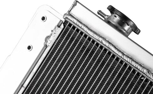 4-Row Aluminum Radiator replacement For 1987-06 Jeep Wrangler YJ TJ 2.4L 2.5L 4.0L 4.2L AT in Kuwait