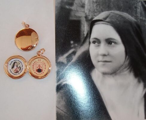 Saint Therese relic locket in Saudi Arabia