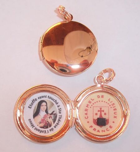 Saint Therese relic locket in Saudi Arabia