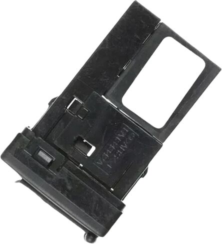 86190-0R010 AUX USB Port Converter Jack Assembly متوافق مع Toyota Corolla Camry Rav4 Avalon Sienna Yaris Tacoma Prius C Highlander in Kuwait