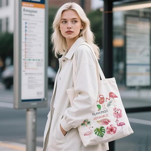 هدايا فلامنغو للنساء - مجموعة هدايا مكونة من 5 قطع مع جوارب لطيفة وحقيبة مكياج وحقيبة حمل و50 قطعة من الملصقات - عيد ميلاد مثالي أو عيد الميلاد أو هدية للابنة والأخت والأم ومحبي فلامنغو in Kuwait