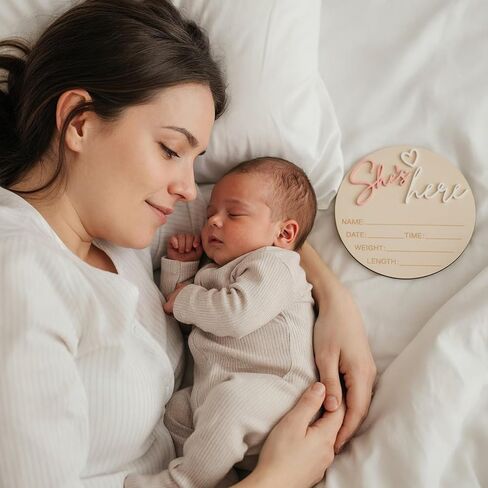 Birth Announcement Sign Wooden She’S Here Baby Sign 5.83Inch Round Welcome Baby Signs for Newborn Girls Photo Props Babys Shower Hospital Nursery in Kuwait