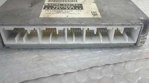 Engine ECM Control Module MT Fits 01 Compatible with Toyota Solara Camry 89666-06192 8966606192 in Saudi Arabia