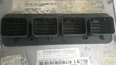 وحدة التحكم ECM للمحرك تناسب 07 متوافقة مع سيارة جيب المتوافقة مع Liberty Nitro P05094580AE 05094580AE in Saudi Arabia